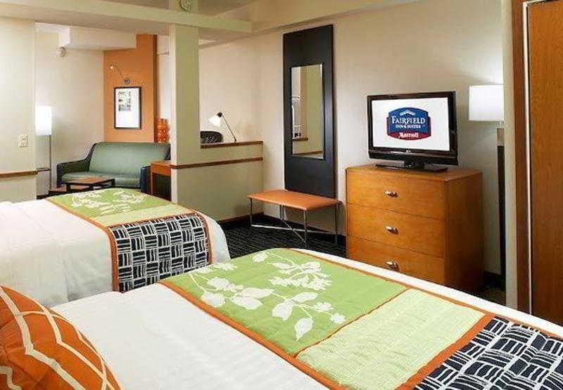 Fairfield Inn & Suites By Marriott Cumberland Extérieur photo