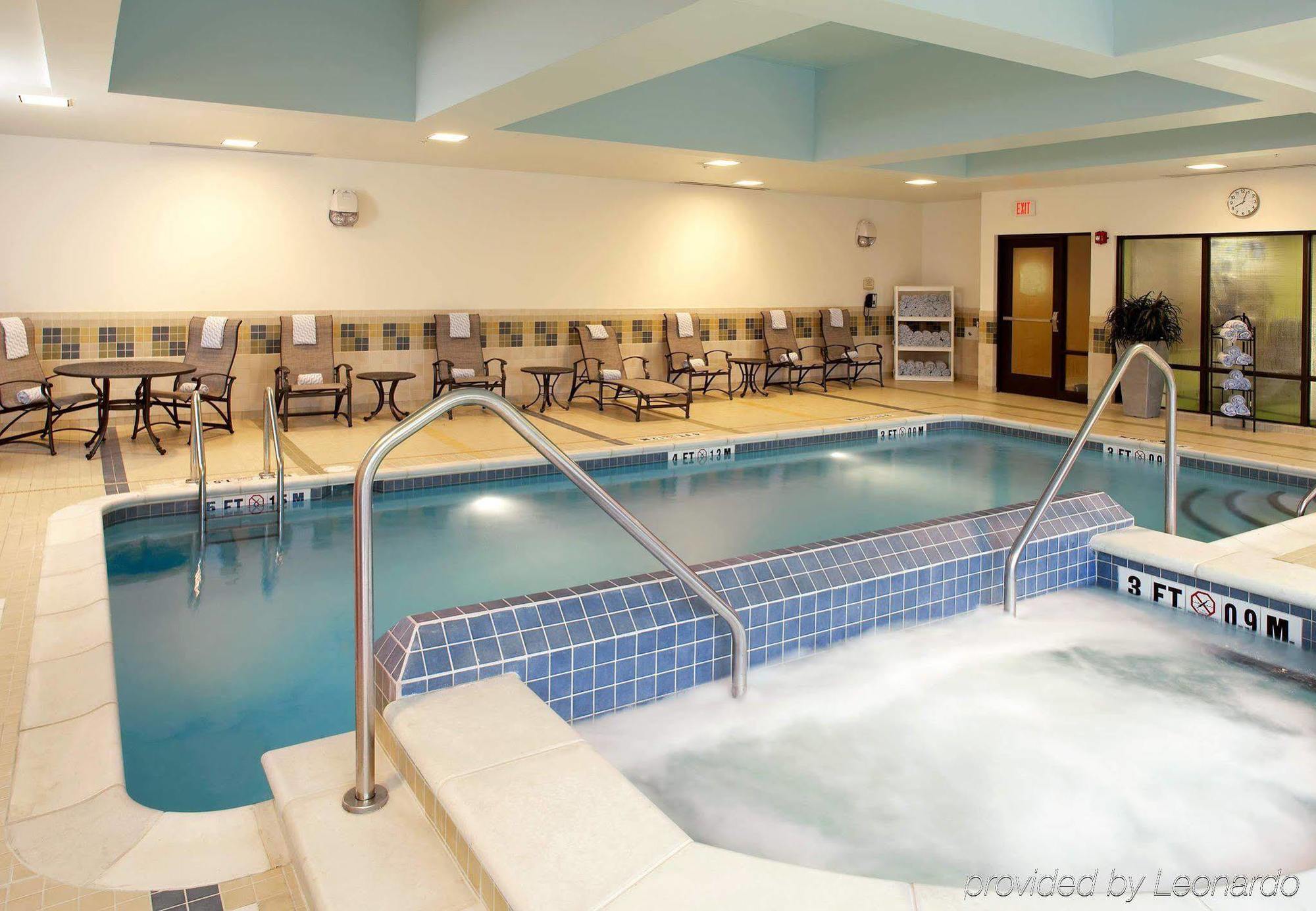 Fairfield Inn & Suites By Marriott Cumberland Extérieur photo