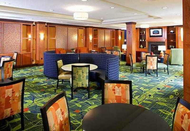 Fairfield Inn & Suites By Marriott Cumberland Extérieur photo